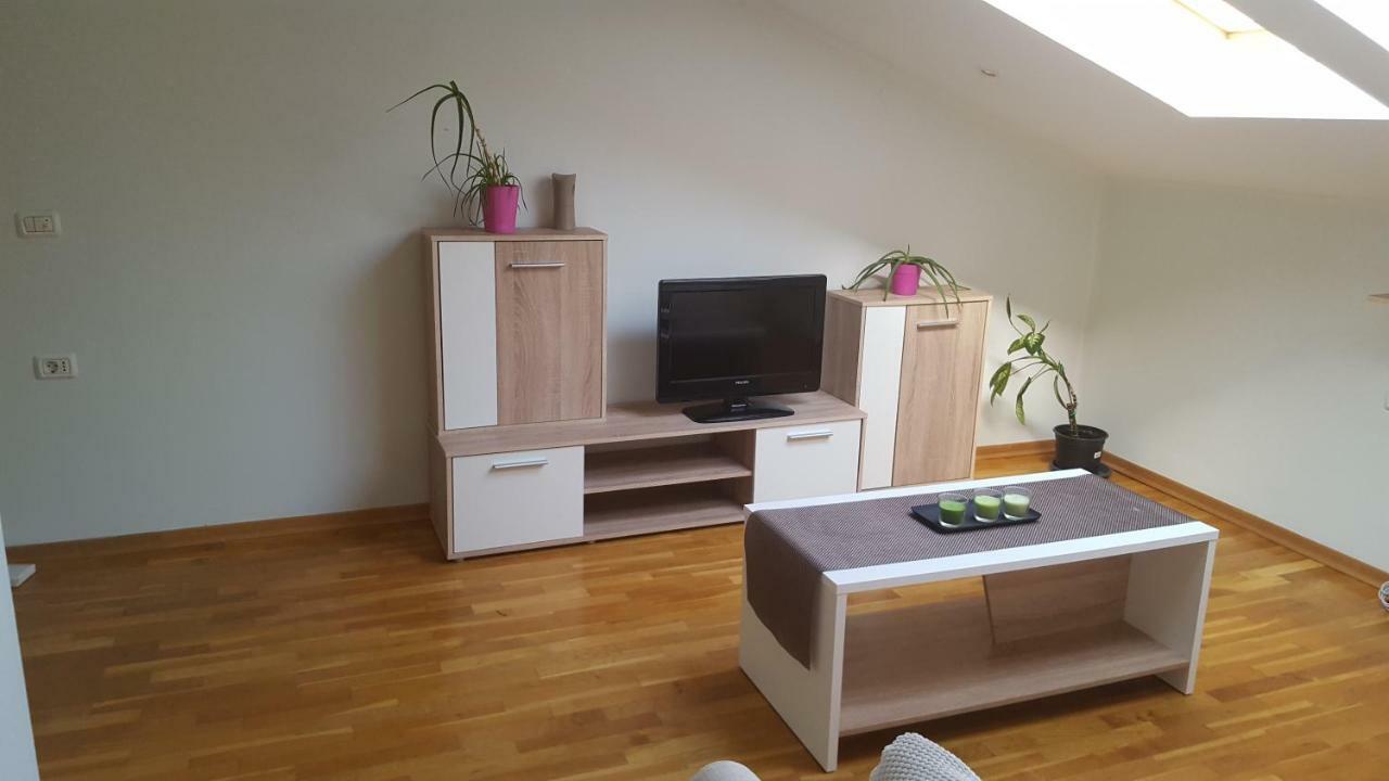 Apartment Sani Копер Екстериор снимка